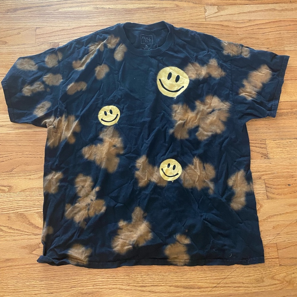 Smiley face tie-dye graphic tee